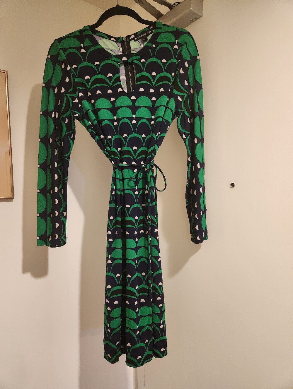 Banana Republic Green and Black Geometric Long-Sleeve Dress